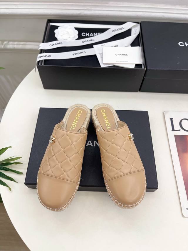 Chanel 25 Spring and Summer New Products Counter Classic Chanel Double C Diamond