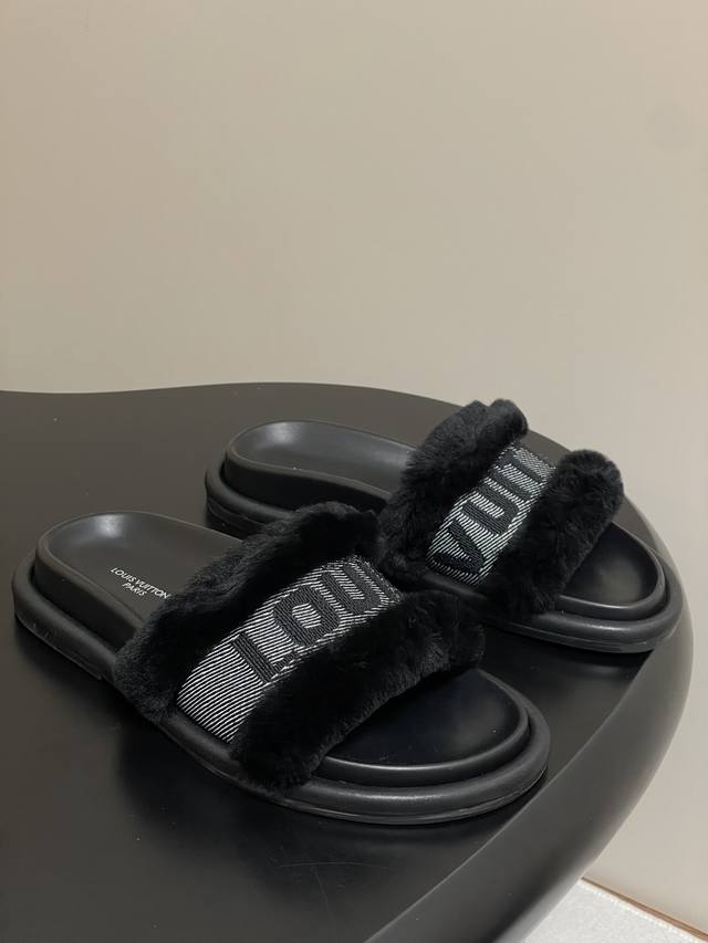 25Ss New Louis Vuiteeon LV Fleece Slippers Collection Thick-soled Casual Wool Fl