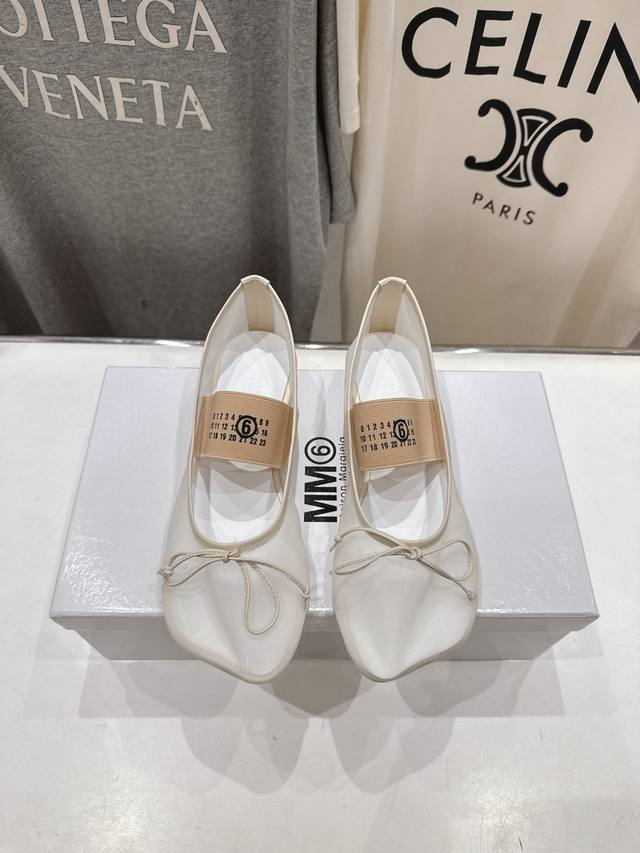 Margiela's latest super mesh ballet flats are undoubtedly comfortable. The silho