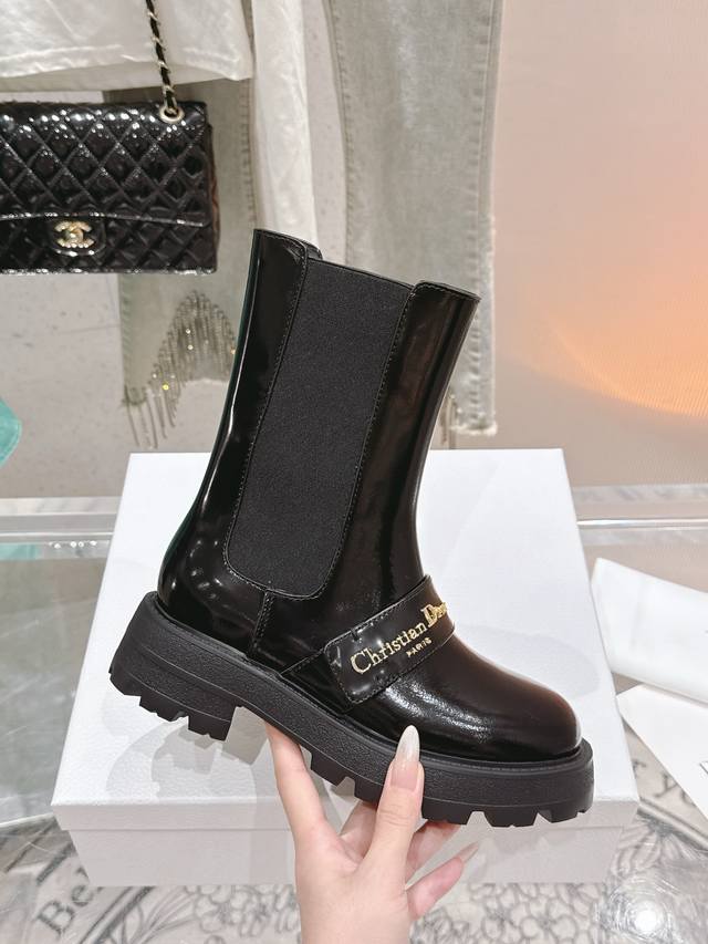 the top-of-the-line, new elastic-strap Martin boots from the fall/winter runway