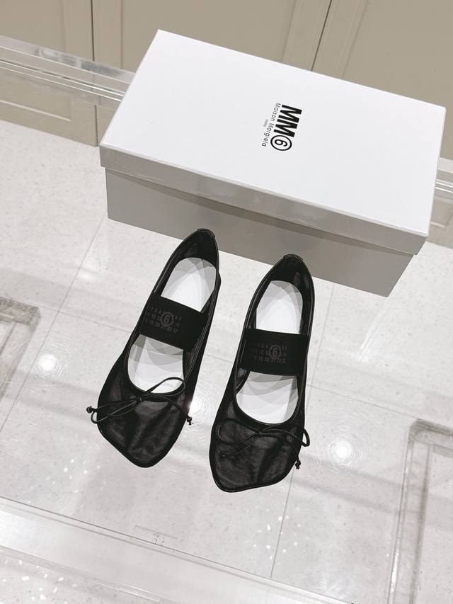 Top version: ..Mm6 Margiela mesh simple bow single shoes have a fairy-like hazy