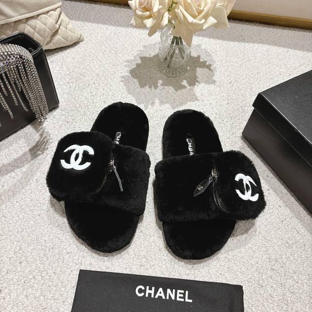 the factory's top-tier Chanel wool slippers. A must-have, addictive pair. Super