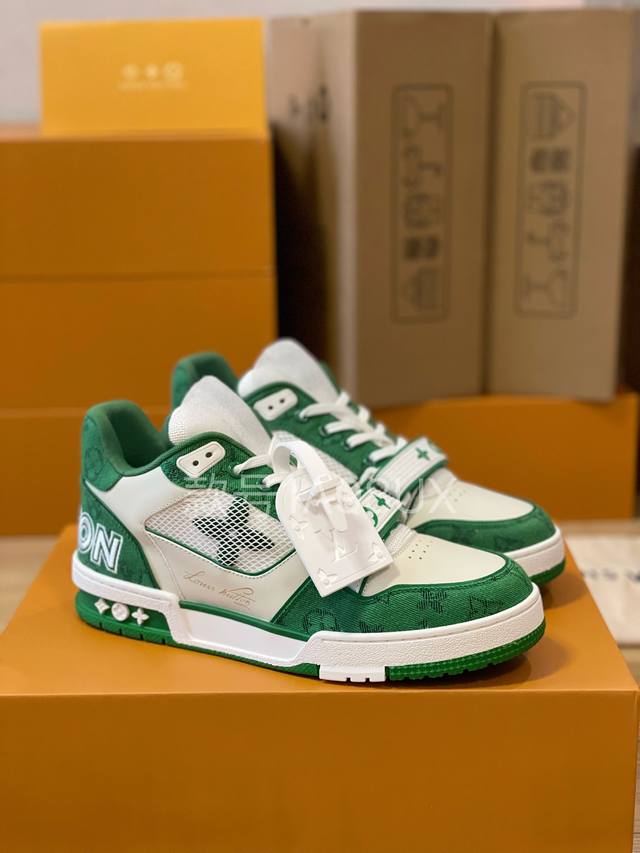 a premium couple's edition, the LVtrainer sneaker, model number 1A98, has been r