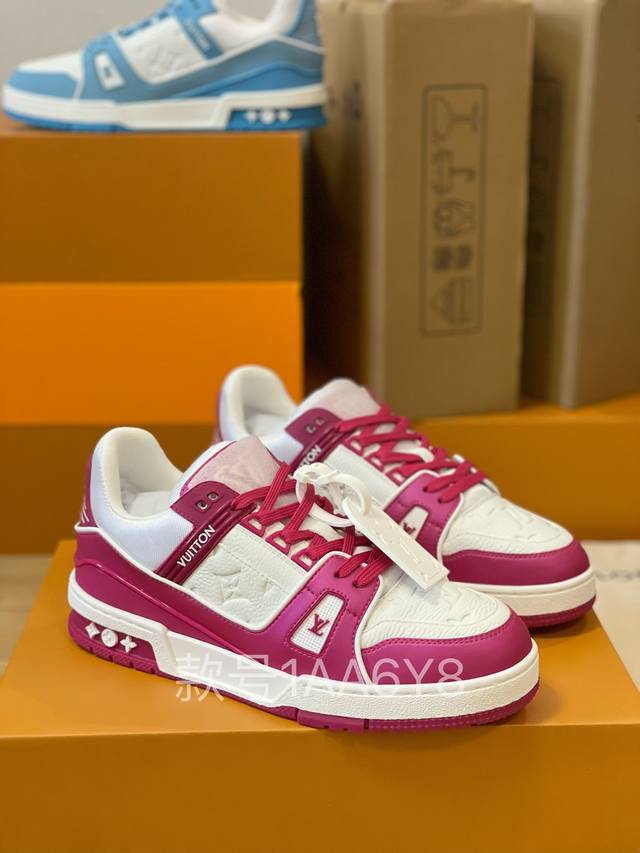 the ultimate couple's pair, the Louis Vuitton Lvtrainer sneaker. Virgil Abloh, m