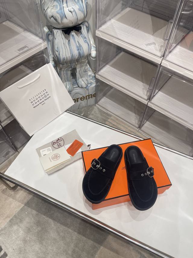 high version Hermes square buckle pleated closed toe flat half-slippers Birkenst