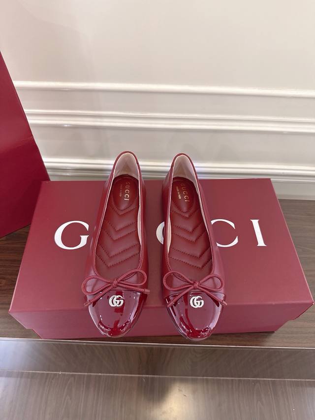 Double G Ballet Flats. These ballet flats are crafted from smooth leather with a