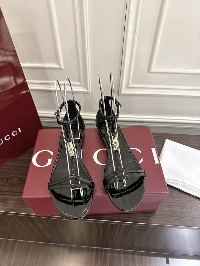 Gucci Bamboo Flip Flops for Women. These sleek, simple flip-flops are crafted fr