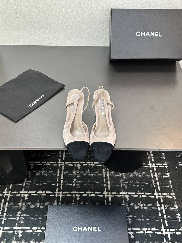 Chan*L classic Slingback sandals! Just like Coco Chanel said: Fashion is fleetin