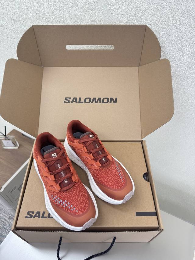Salomon third-generation Aero Glide 3 Grvl factory orange Correct upper: The Grv