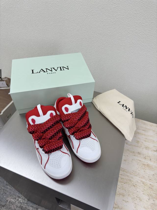 Lanvin, all colors, high-volume version, 380 red sole. I've seen so many flat sh