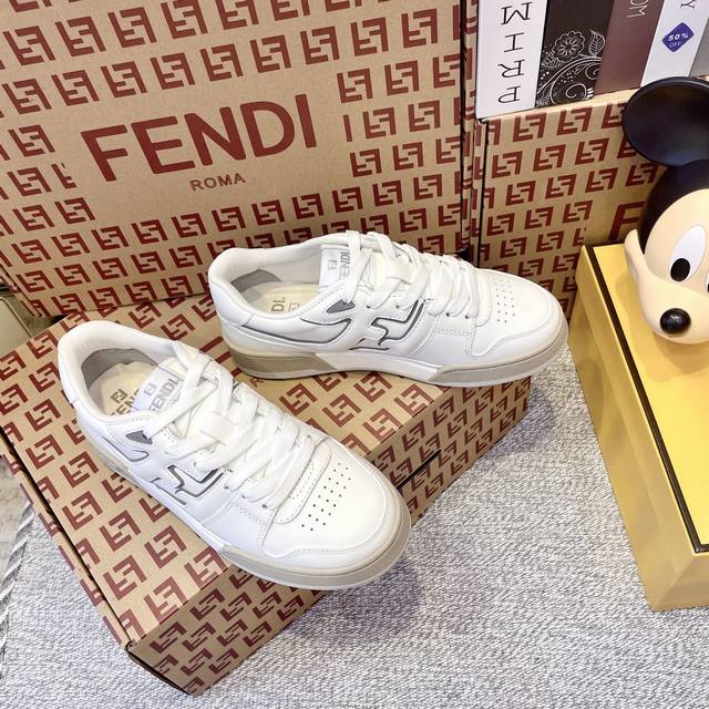 Male +10 Couple's top version Fendi Fendi popular series couple's casual sports