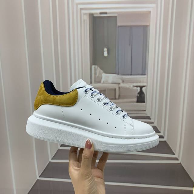Professional McQueen factory P. Top version. Couple's version: Alexander Mcqueen