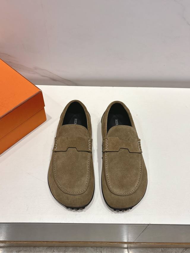 Women's and Men's **Herm