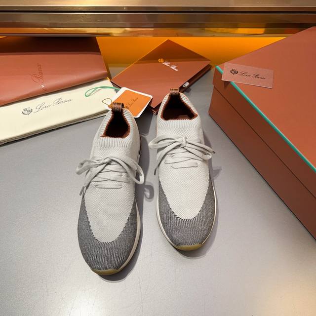 Lp's new Loro Pian* Soho Walk men's sneakers are officially priced at RMB 400. T
