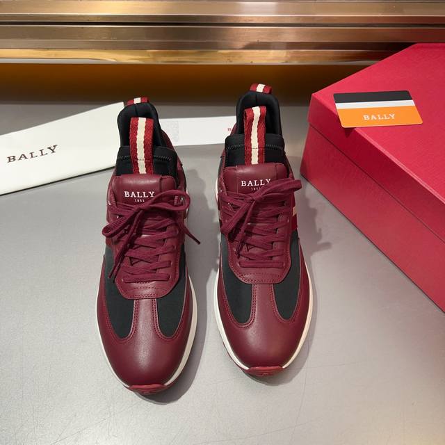 Bally Premium - Sizes: 38-44, 45, Custom Made. Bally's spring/summer casual shoe