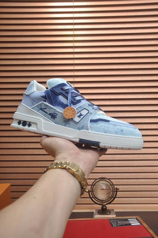 Original development, quality delivery, DDD. Welcome to compare the Lv sneaker