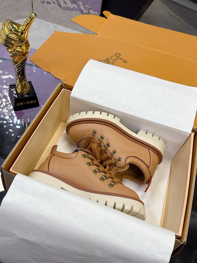 Actual price: Lv Louis Vuitton 2025 Autumn and Winter new top version counter ma