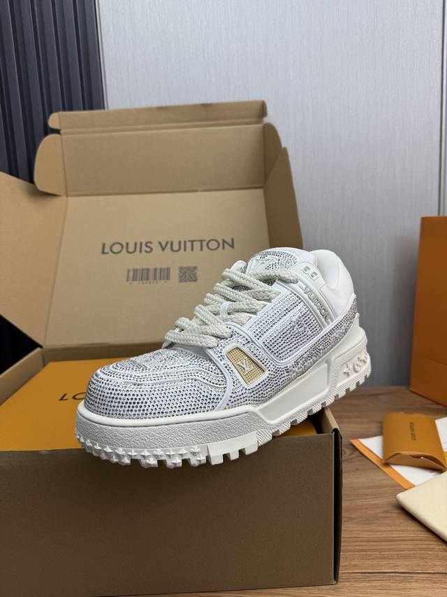 Factory Price DDD, Top Quality, Comes with Airplane Box DDD, Louis Vuitton's Ne