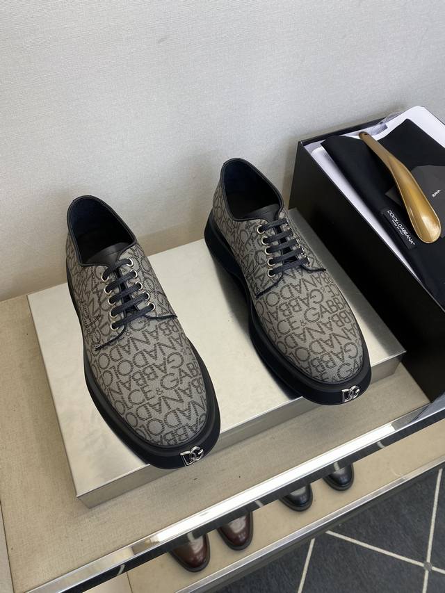 D&*G Top-notch craftsmanship Fashion runway loafers Sizes: 39-44, 5-10 DDD: simu