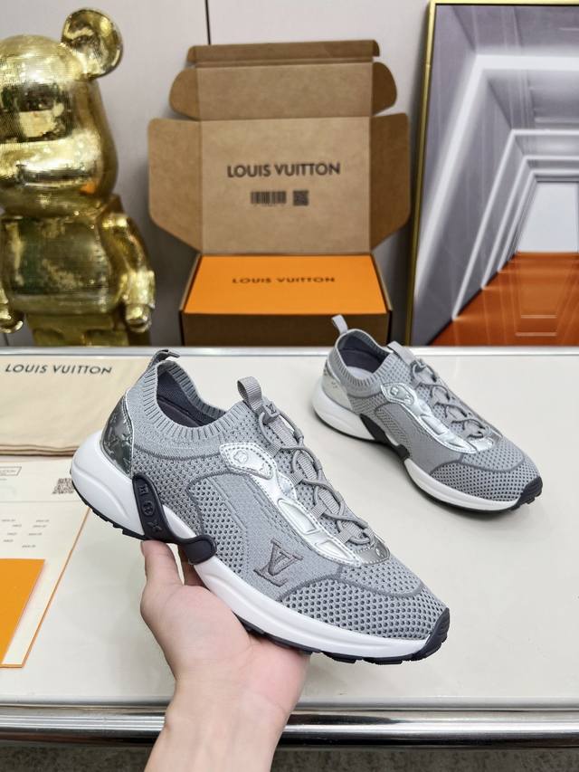 Fixed price! These Lv Olympia sneakers for men and women feature a knitted techn