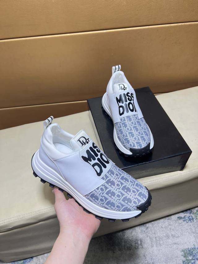 Dior original quality. ~ Unique modern sneakers. A must-have for trendy men, th