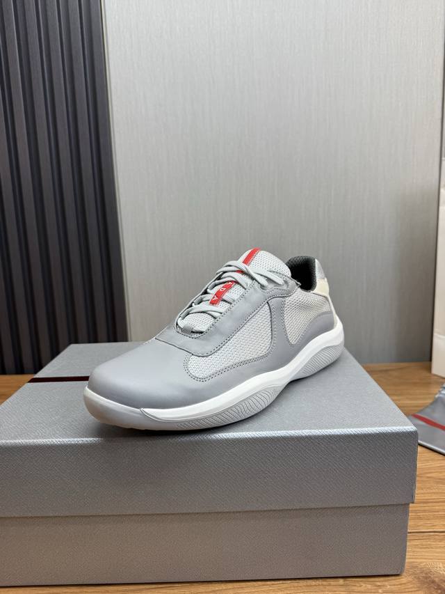 Factory P price Prada men's shoes counter hot style, official website synchroni