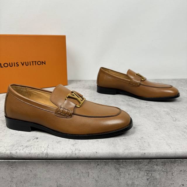 Louis Vuitton Lv Major series loafers for men are shipping! Imported fetal cowhi
