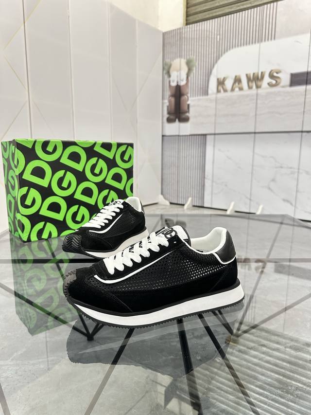 Price: P Product Brand: Dg Dolce & Gabbana* Low-top Casual Shoes Regular Sizes: