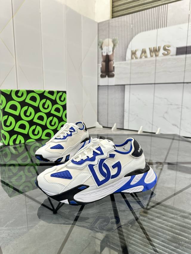 Price: P Product Brand: Dg Dolce & Gabbana* Low-top Casual Shoes Regular Sizes:
