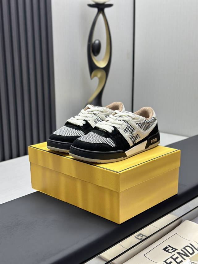 Real price, premium edition Fendi's early spring catwalk capsule collection. Cel