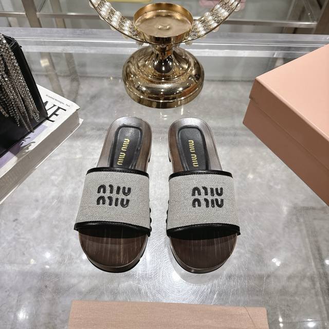 Women's sports shoes, original Miu Miu new autumn and winter catwalk half-slip o