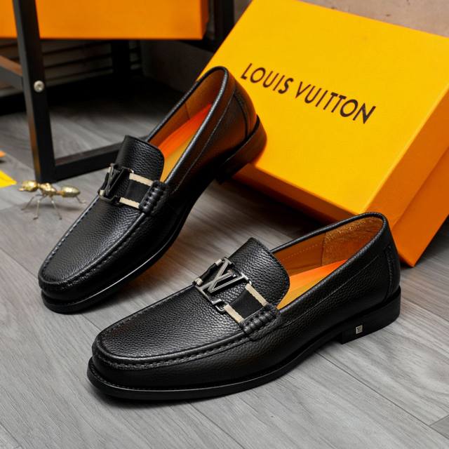 Factory Price Men's Sports Shoes Original Product Brand: Louis Vuitton Business