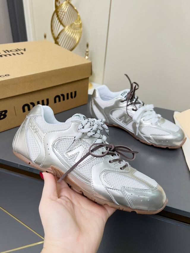 Miumiu Miu Miu X New Balance joint model Nb530 couple's casual sports shoes Forr