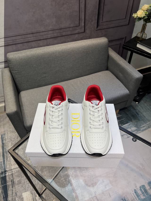 The latest Runn series of couple's casual sports shoes original purchase, develo