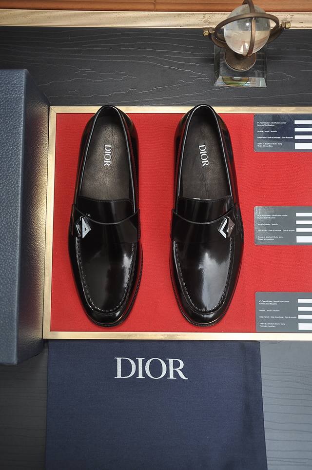 Dior water-dyed cowhide lining Dior original 1:1 high quality factory, imported