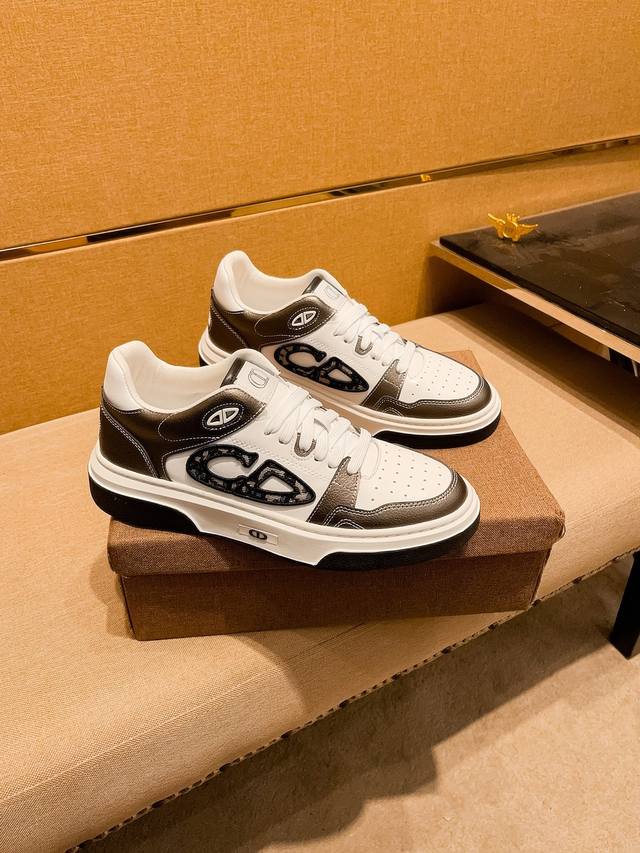 Factory P-batch Dior men's shoes, a 1:1 replica of the high-end brand's officia