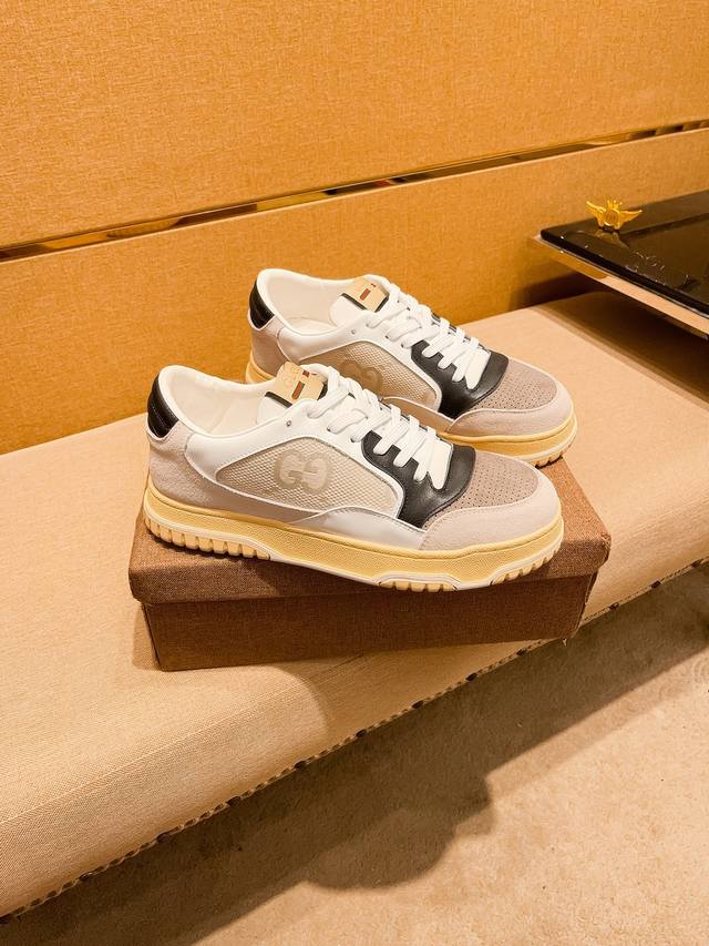 Factory P-batch Gucci men's shoes, a 1:1 replica of the high-end brand's offici