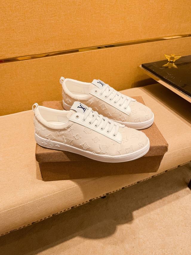 Factory P-batch Lv Louis Vuitton men's shoes, a 1:1 replica of the high-end bra