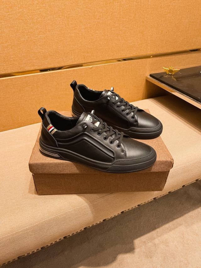 Factory P-batch Gucci men's shoes, a 1:1 replica of the high-end brand's offici