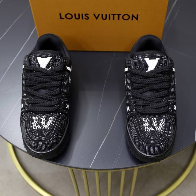 Factory Price Pp: Louis Vuitton Chubby Chubby Rhinestone Skateboard Shoes Casual
