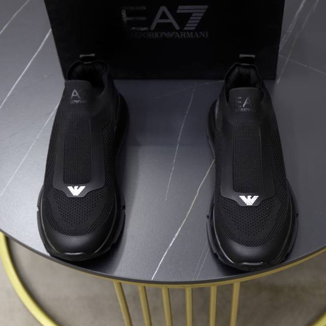 Factory Price Pp: Brand: Armani Arm Ni Standard Size: 39-46 Grade: Same as the