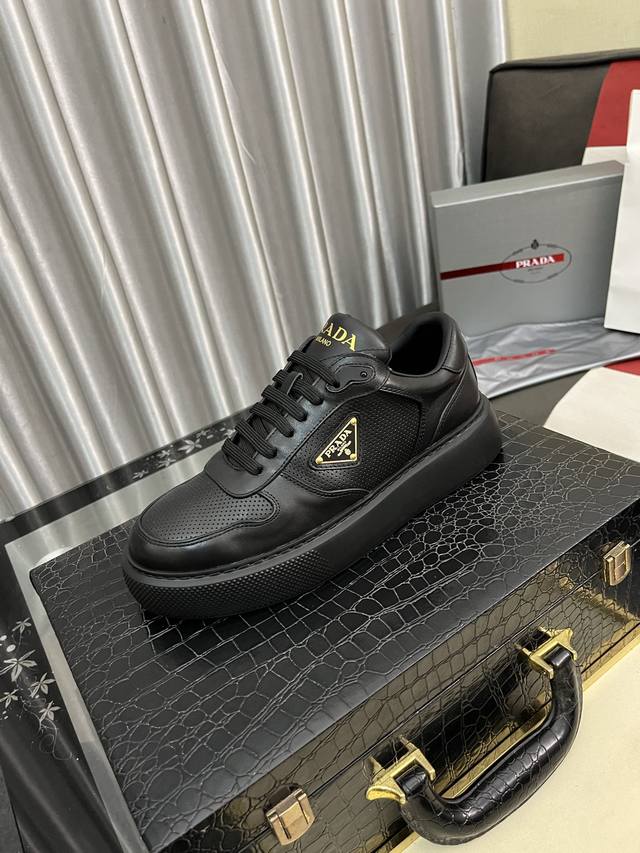 Factory Price: Prada's new 2025 Spring/Summer men's high-end sneakers. These ve