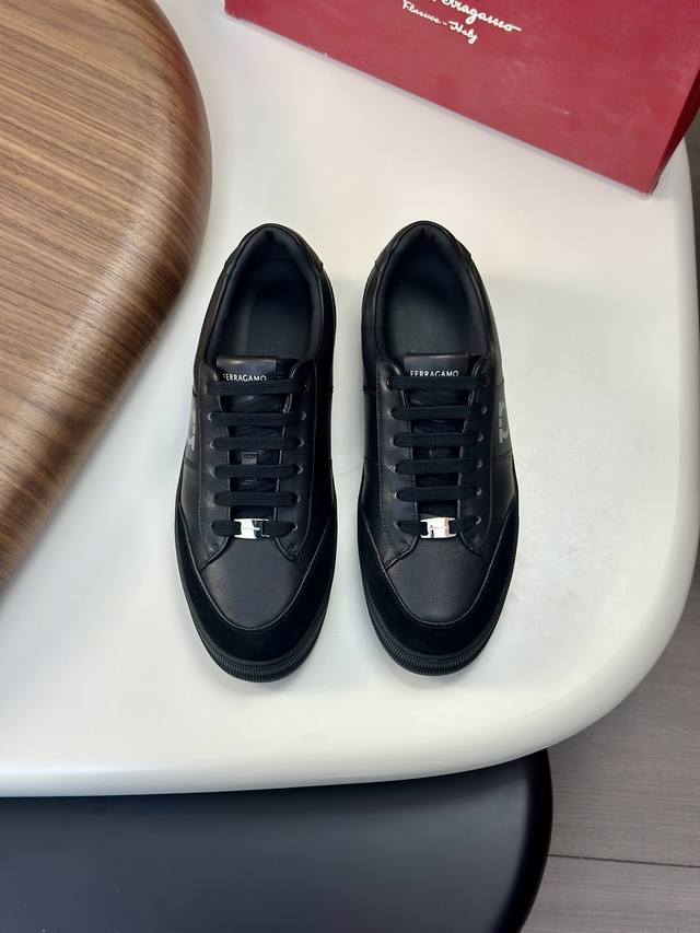 Factory Price Ferragam's new men's driving shoes, a slip-on, versatile soft leat