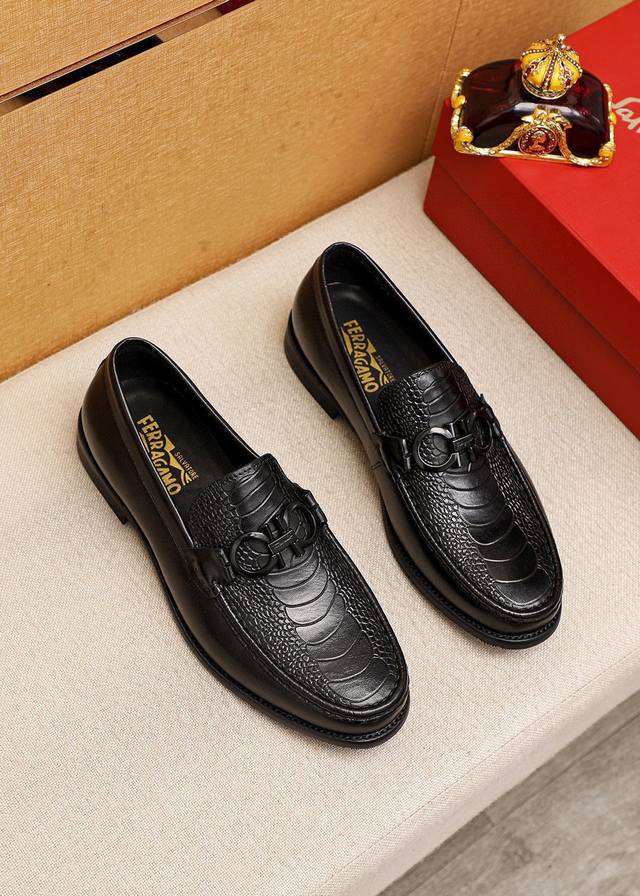 Product Trademark: Ferragamo Casual Leather Shoes Standard Sizes: 39-44, 38, 45
