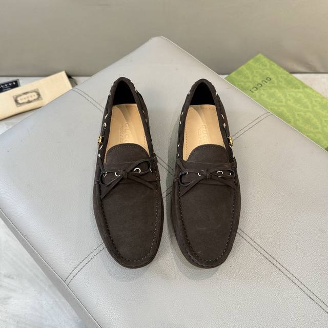 Factory Price: Gucci's new men's loafers for 2025. High-end quality, top-tier,