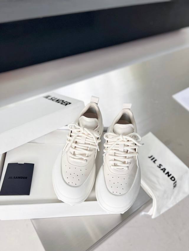 Exclusive, first-time purchase at a real price! Jil Sander*'s recommended thick