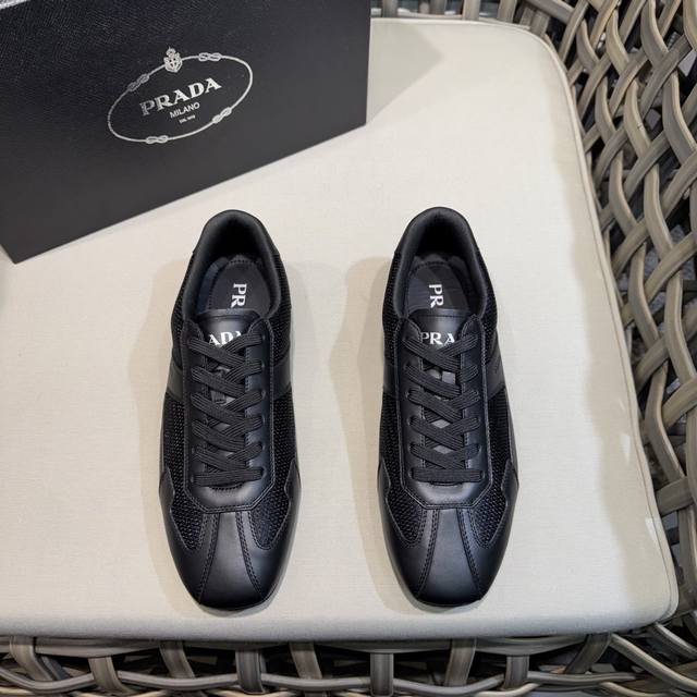 Prada classic men's lace-up sneakers | Imported cowhide and breathable mesh uppe