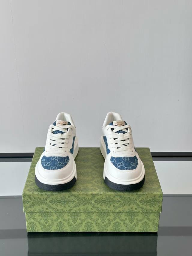 New Gucci men's shoes, the latest shipping. Original quality, fashionable and s