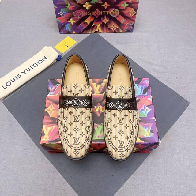Louis Vuitton's new men's casual business leather shoes are replicas of the orig
