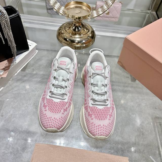 Factory Miumiu New Arrival ~ Miu's new 25Ss runway hit is here! Thick-soled mes